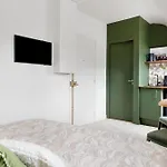 La Suite Verte Du Marais