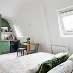 La Suite Verte Du Marais